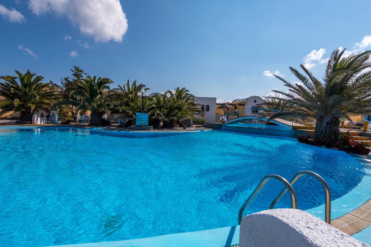 Caldera View Resort