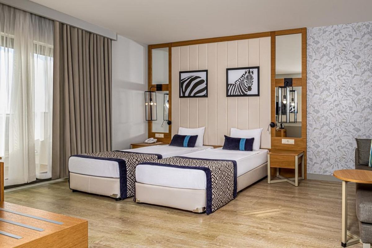 CALIDO MARIS HOTEL