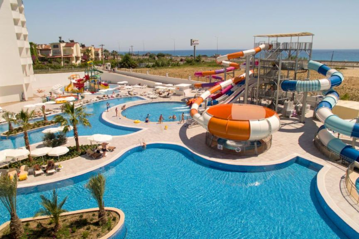 CALIDO MARIS HOTEL
