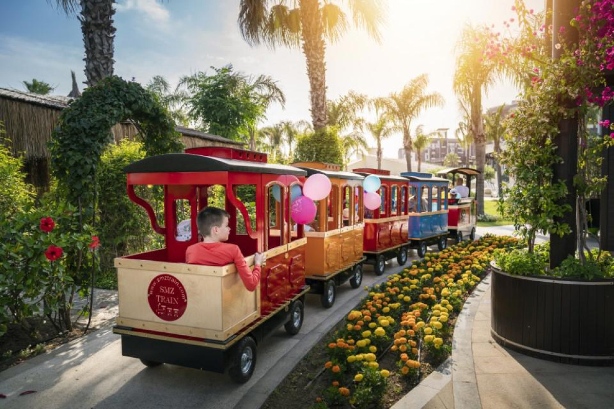 CALISTA LUXURY RESORT WINTER
