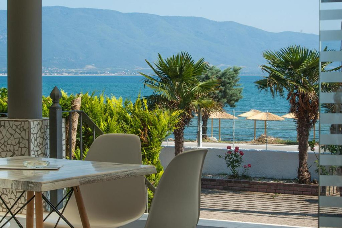 Calma Beach Hotel