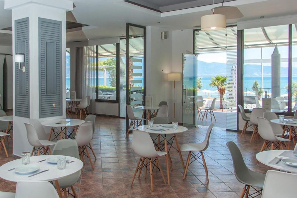 Calma Beach Hotel