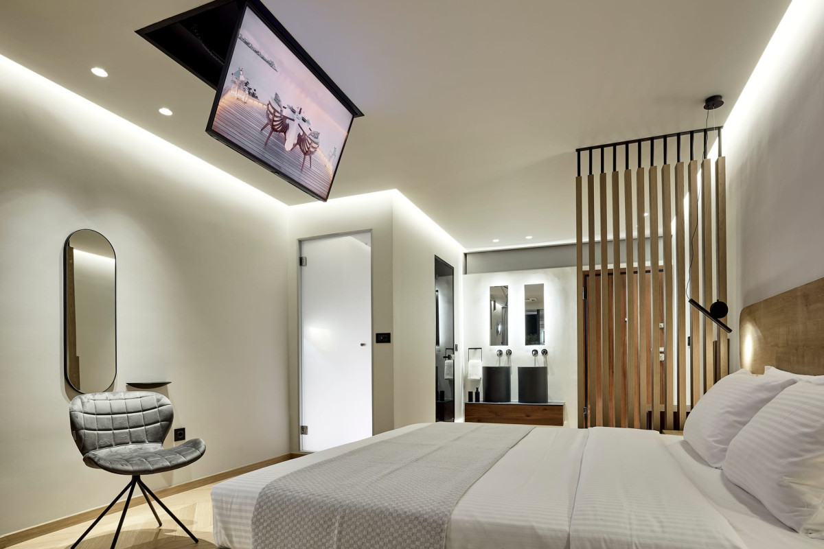 Cama Luxury Suites Kavouri