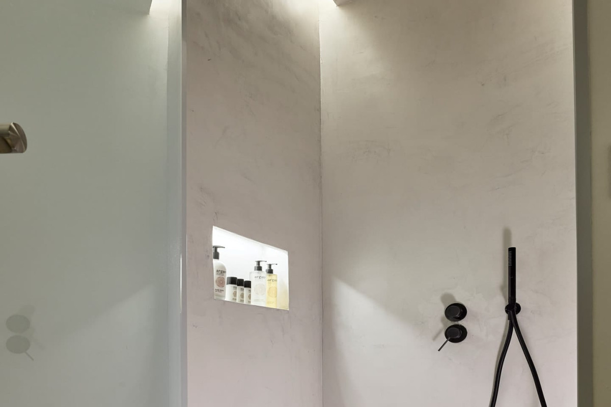 Cama Luxury Suites Kavouri