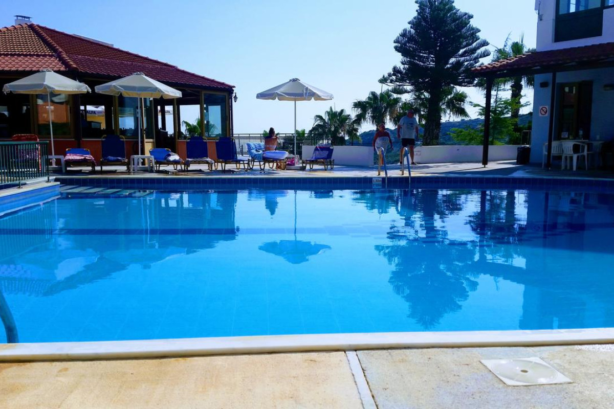 Camari Garden Hotel Apartments