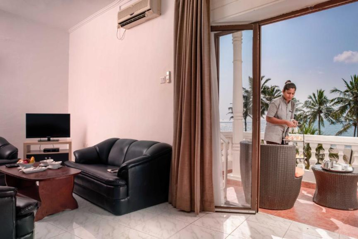 Hotel Camelot Beach