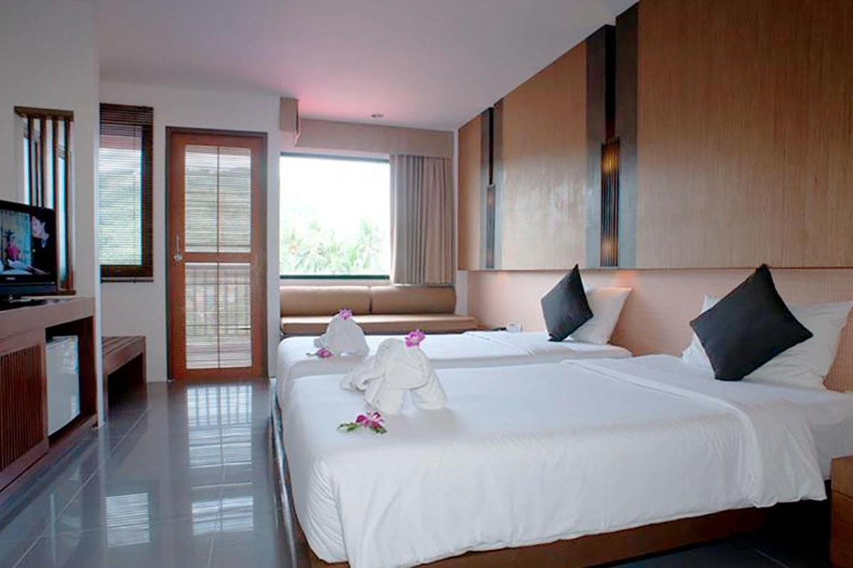 PEACH BLOSSOM RESORT