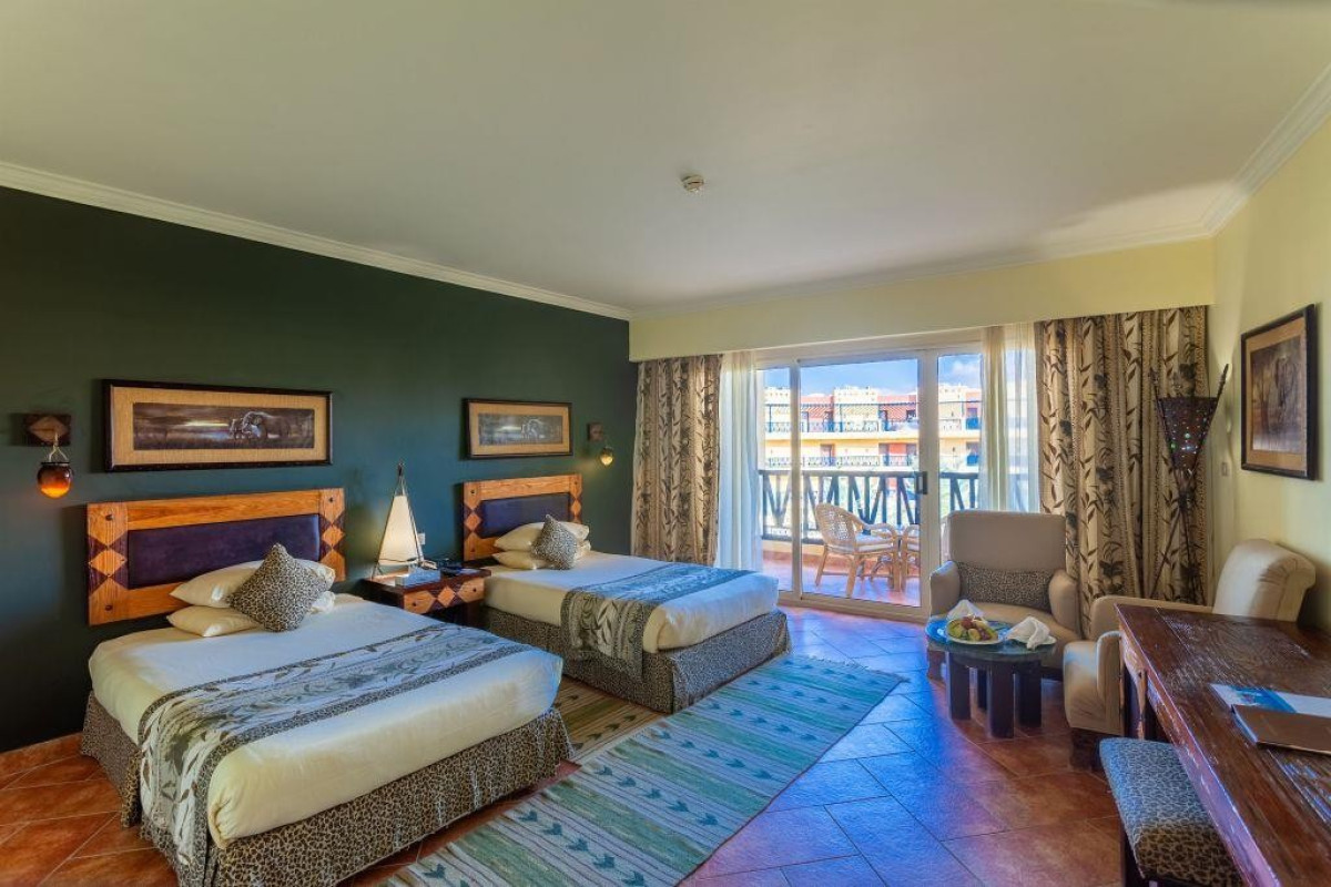 Carols Beau Rivage