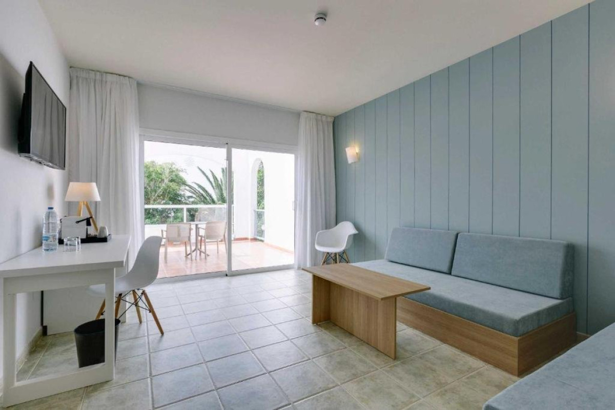 Playitas Aparthotel