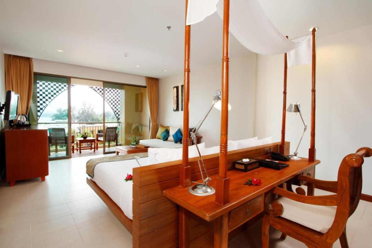 Rawai Palm Beach Resort