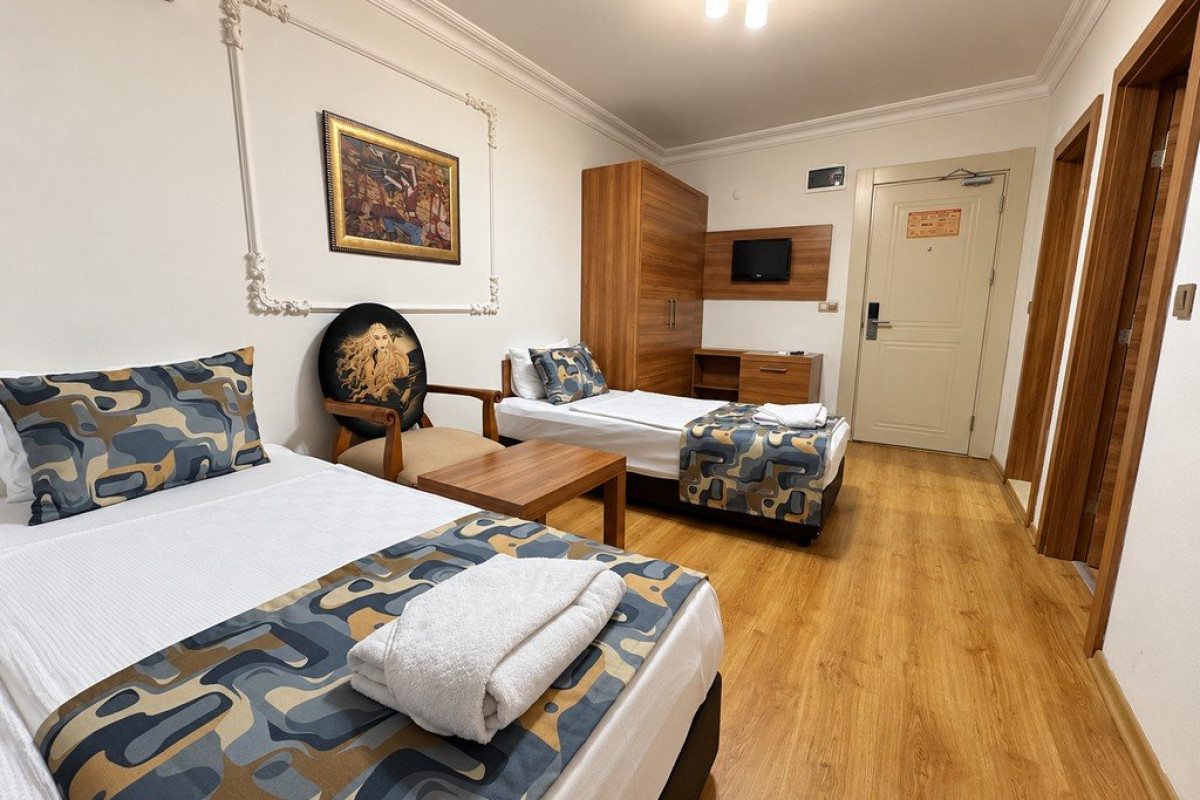 Sealine Suite