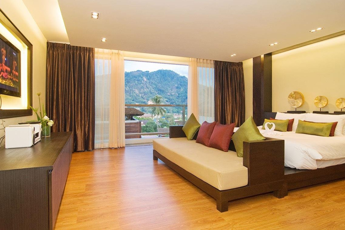 PEACH BLOSSOM RESORT
