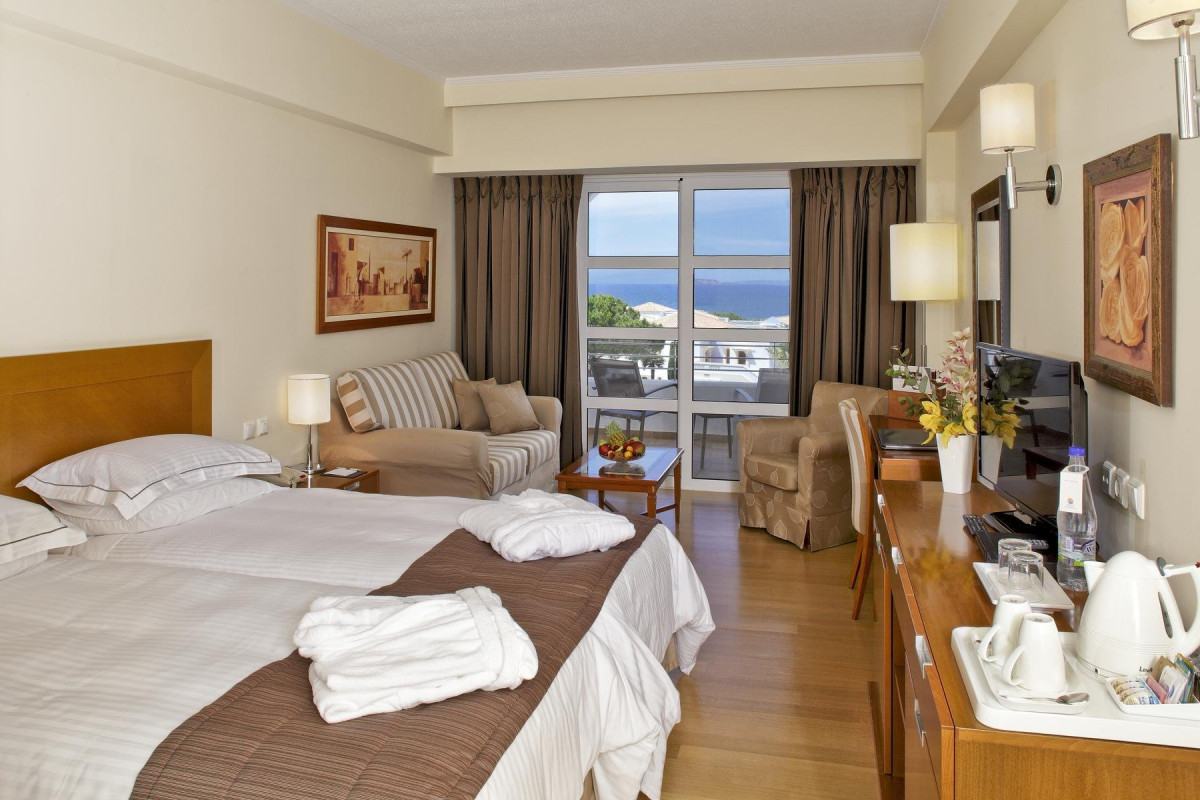 Neptune Luxury Resort