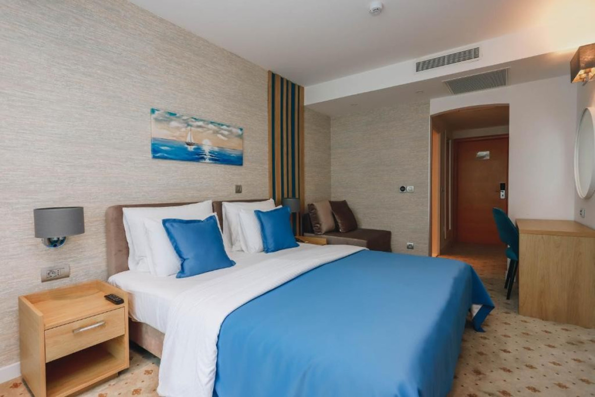 Montenegro Beach Resort