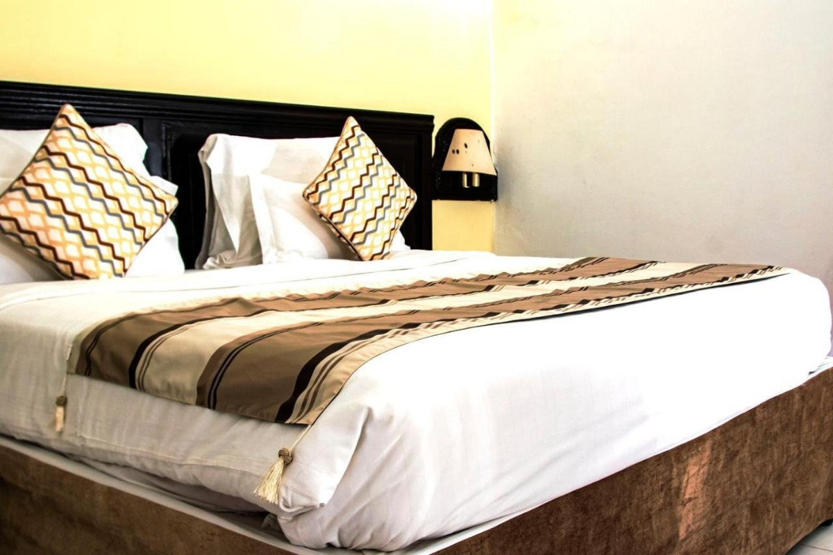 Prideinn Flamingo Beach Resort and Safari Tsavo Explorer RO