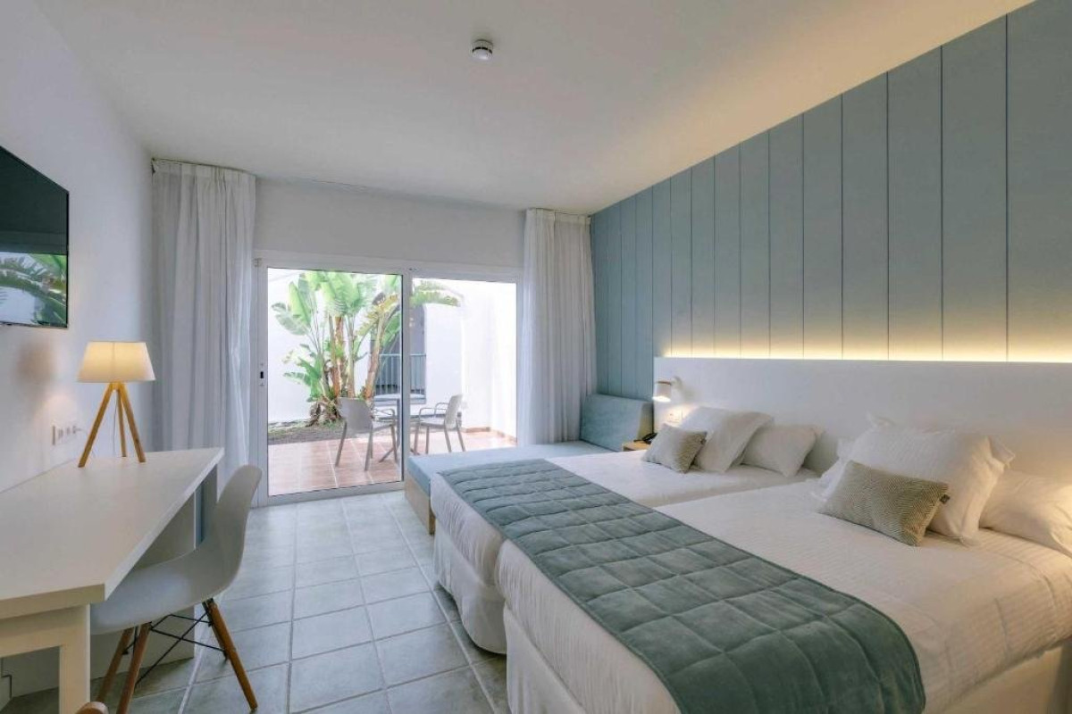 Playitas Aparthotel