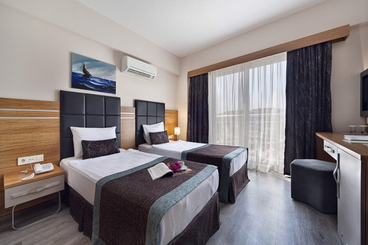 GOLDEN AGE RESORT HOTEL YALIKAVAC
