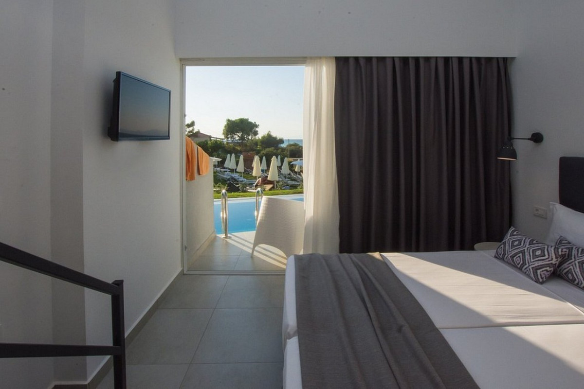 Golden Coast Family Resort