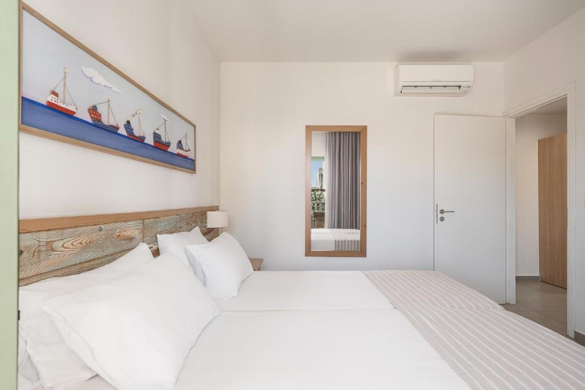 Erato Beach Hotel