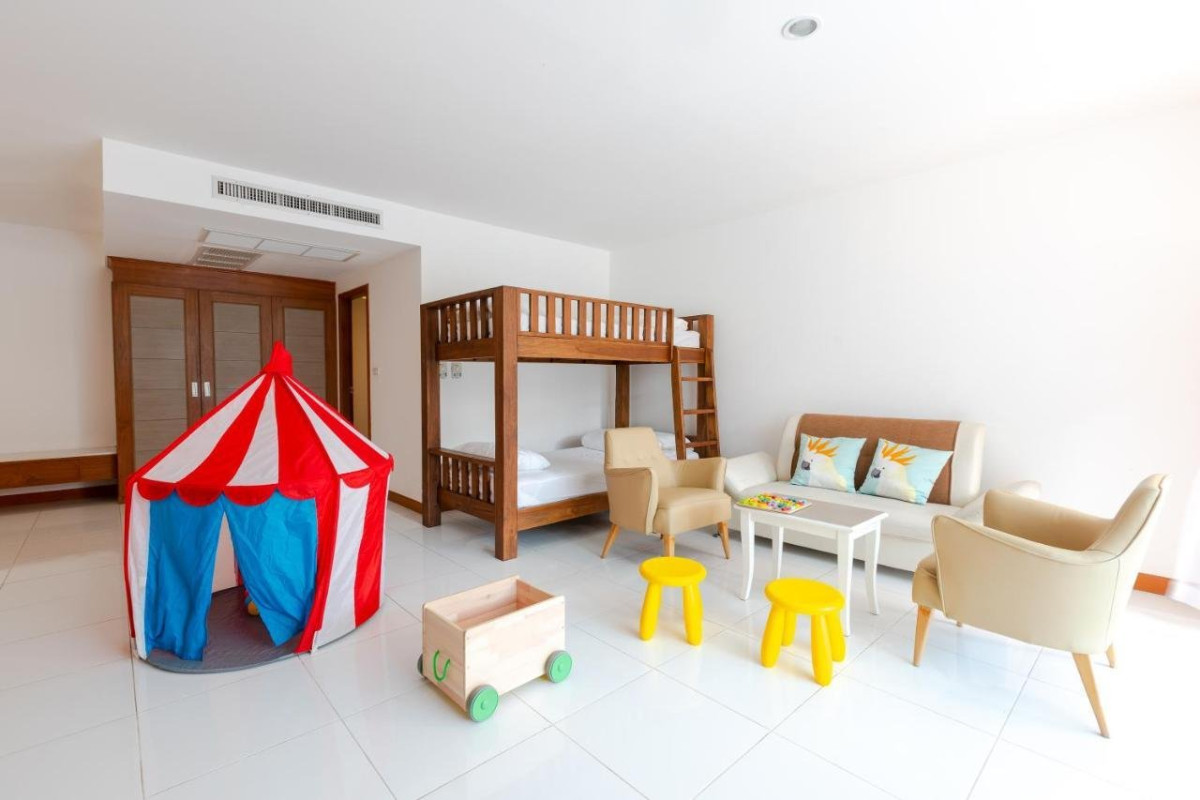 Pinnacle Grand Jomtien Resort & Beach Club
