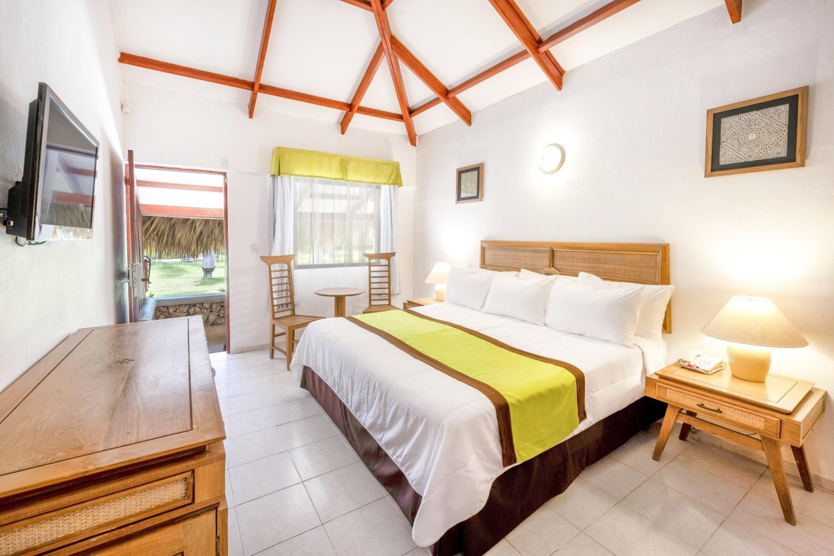 Viva Wyndham Dominicus Beach
