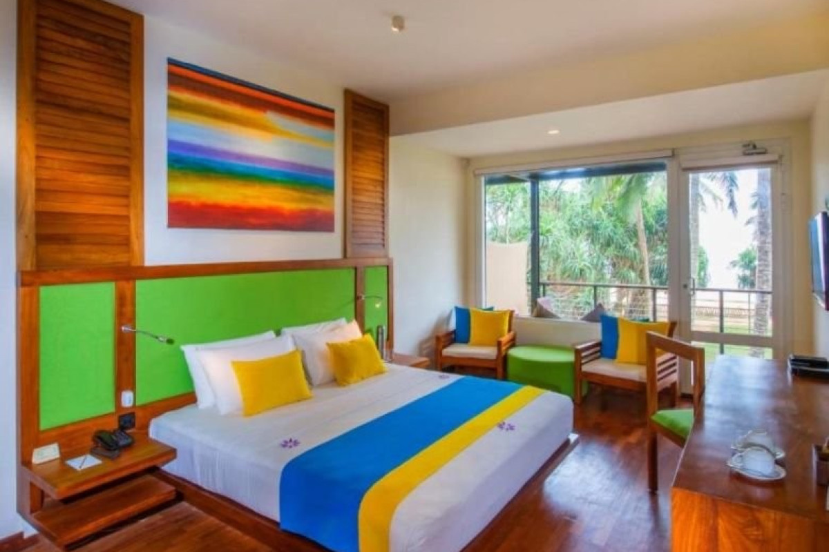 Mermaid Hotel & Club