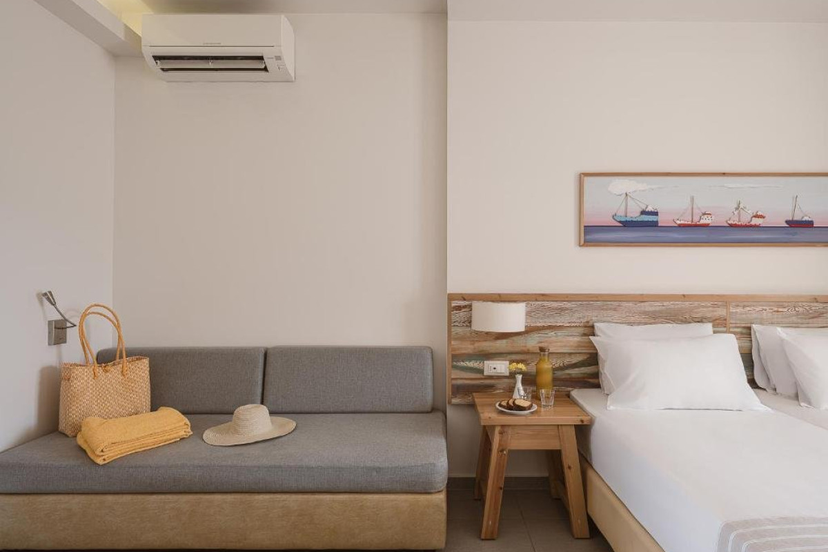 Erato Beach Hotel