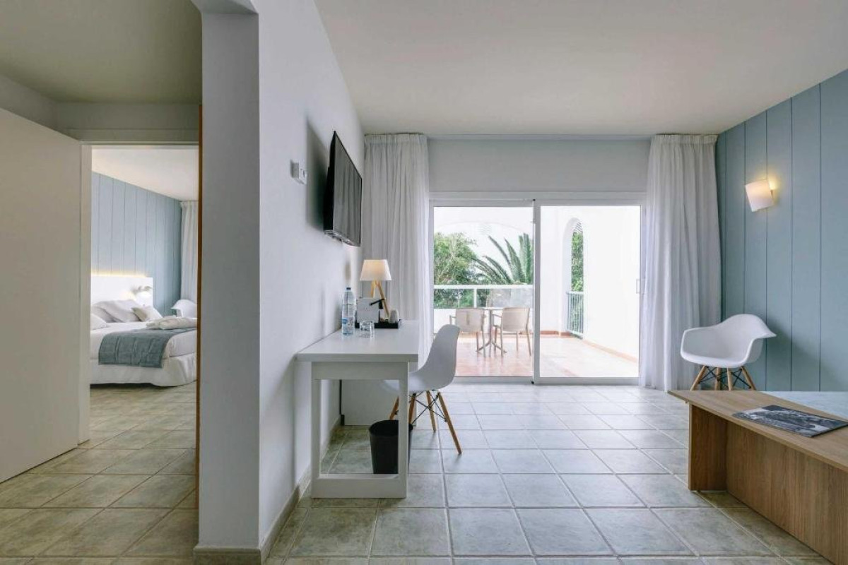 Playitas Aparthotel