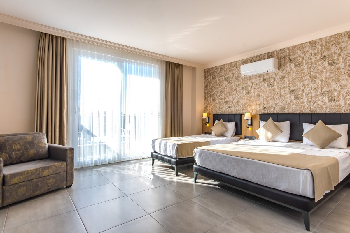 Grand Kolibri Prestige & Spa