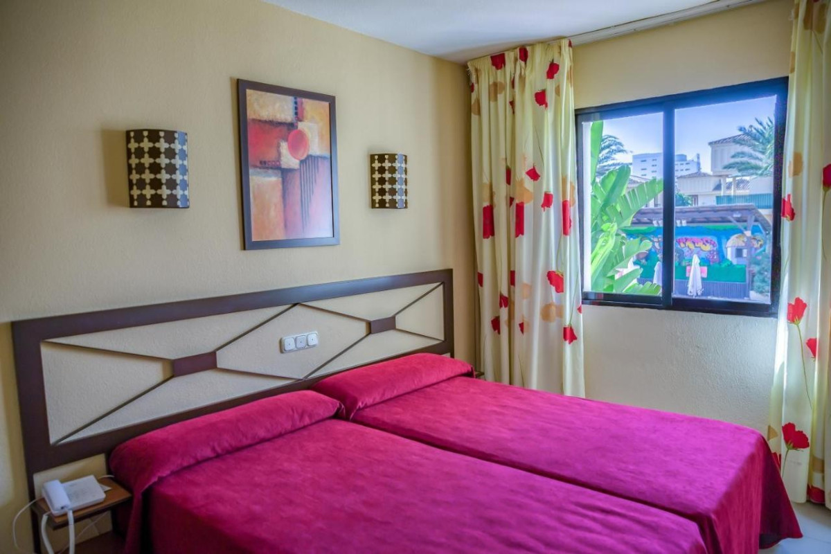 Puente Real Hotel