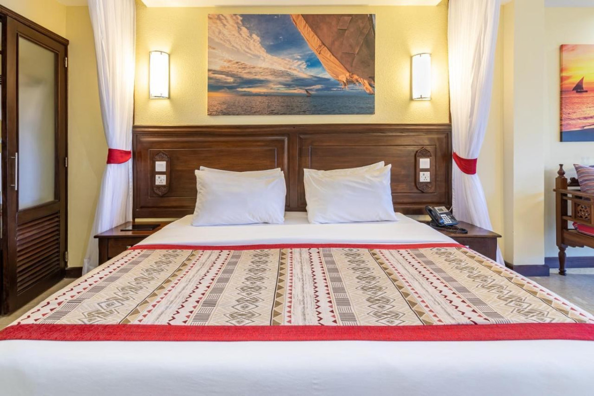 Prideinn Paradise Beach Resort