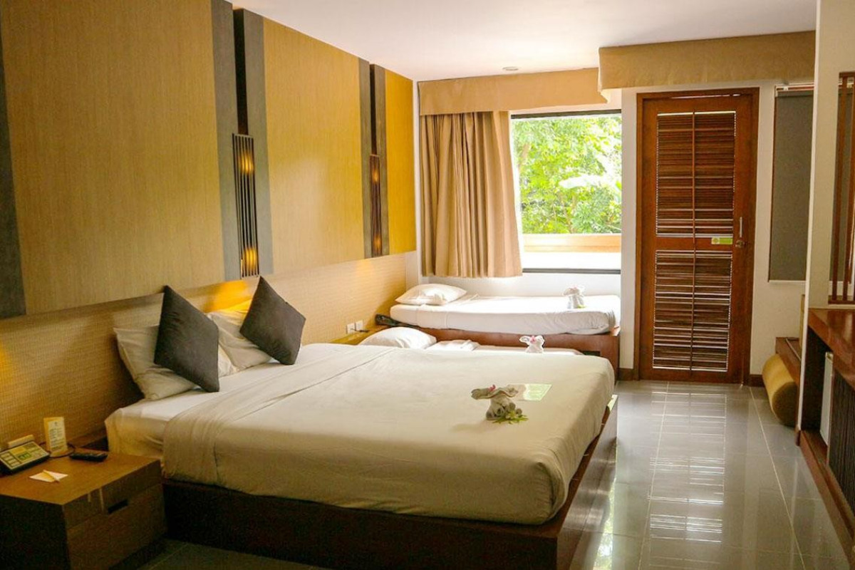 PEACH BLOSSOM RESORT