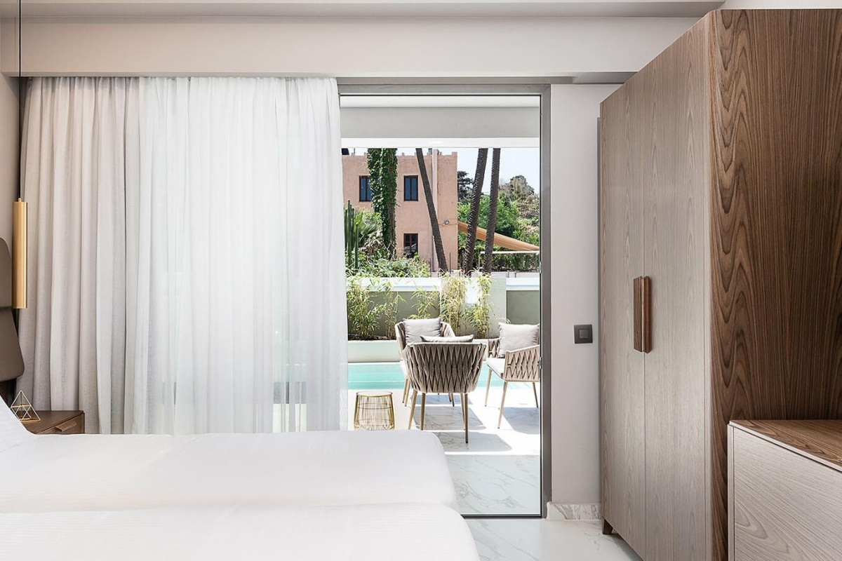 PORTO PLATANIAS BEACH LUXURY SELECTION