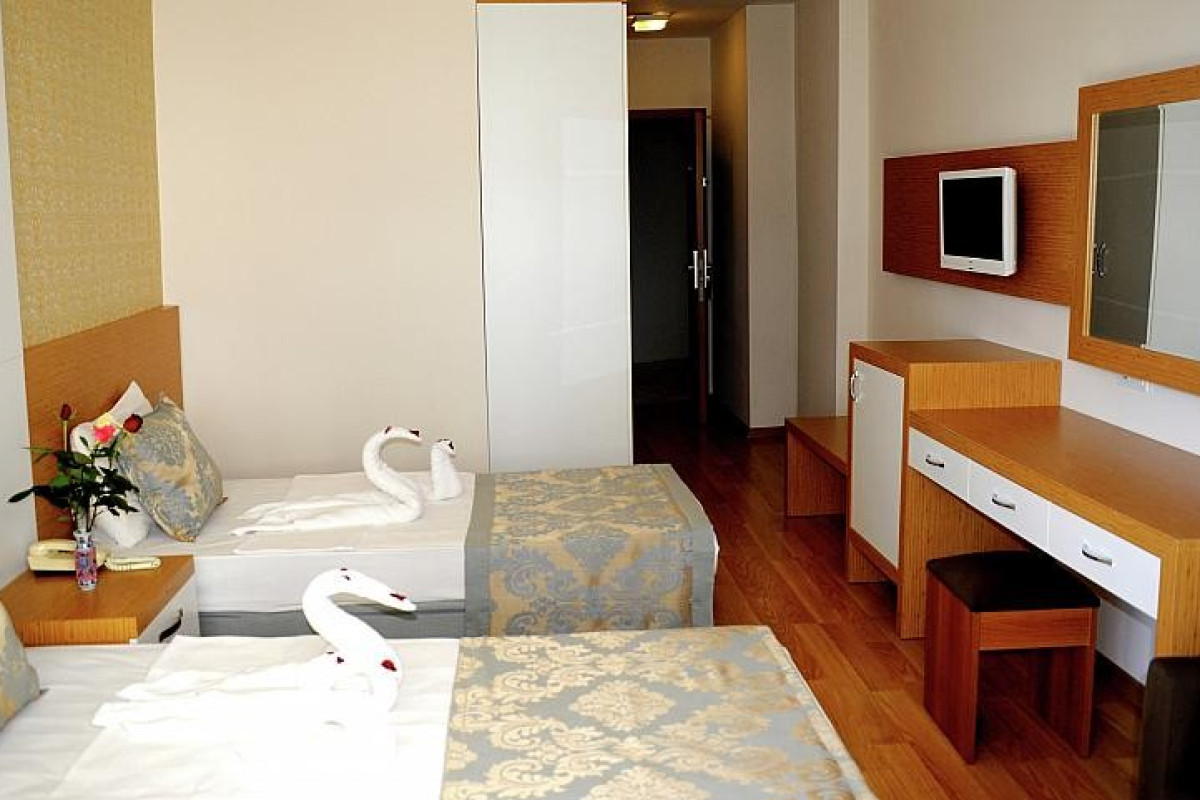 Blue Fish Hotel