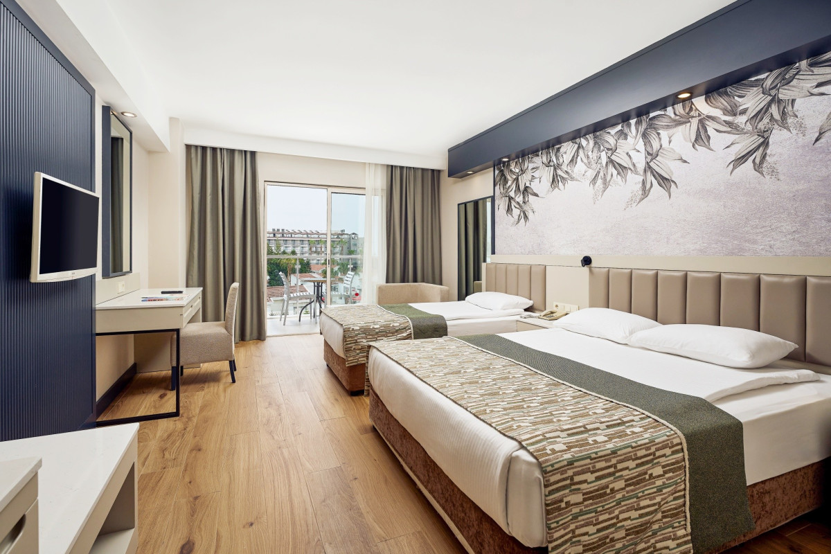Seaden Sea World Resort