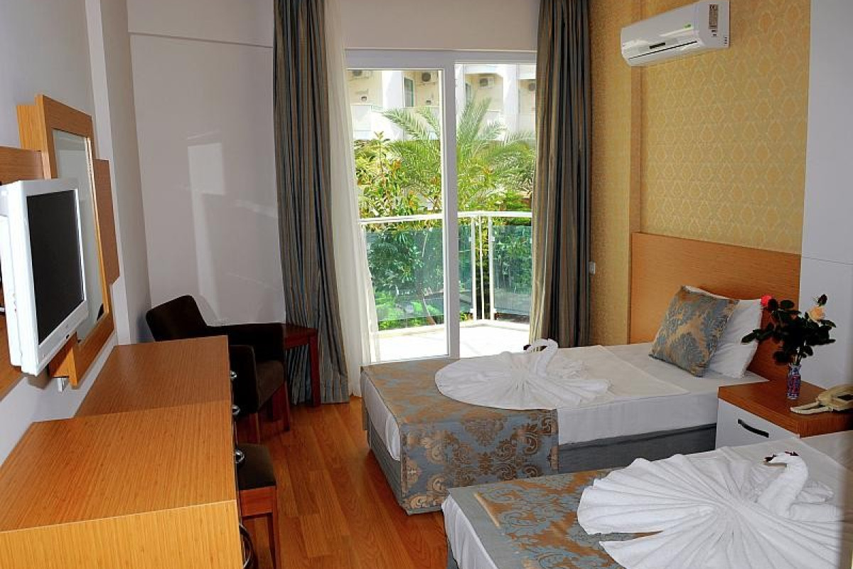 Blue Fish Hotel