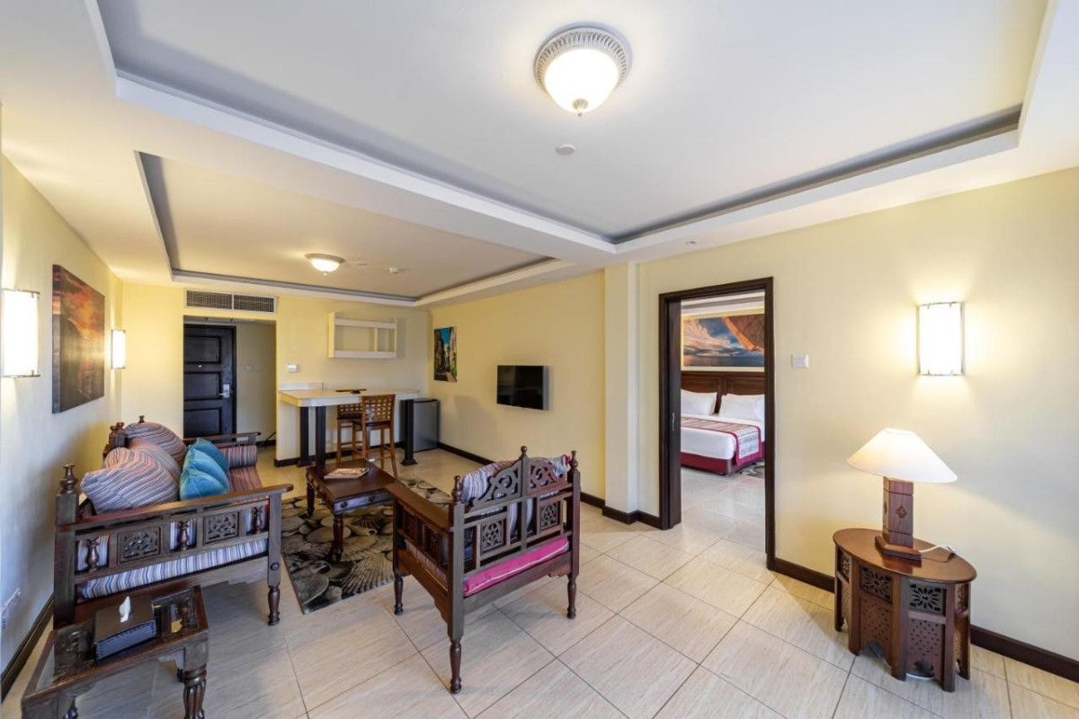 Prideinn Paradise Beach Resort