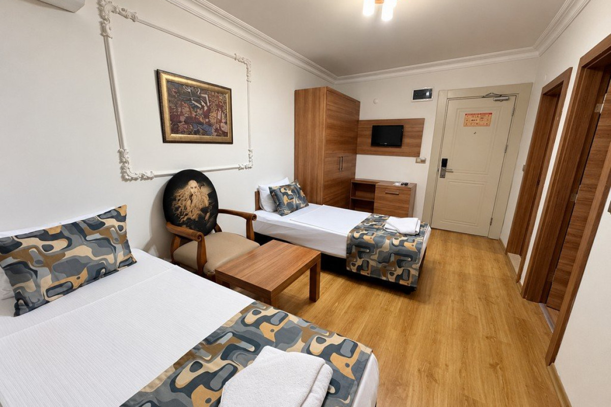 Sealine Suite