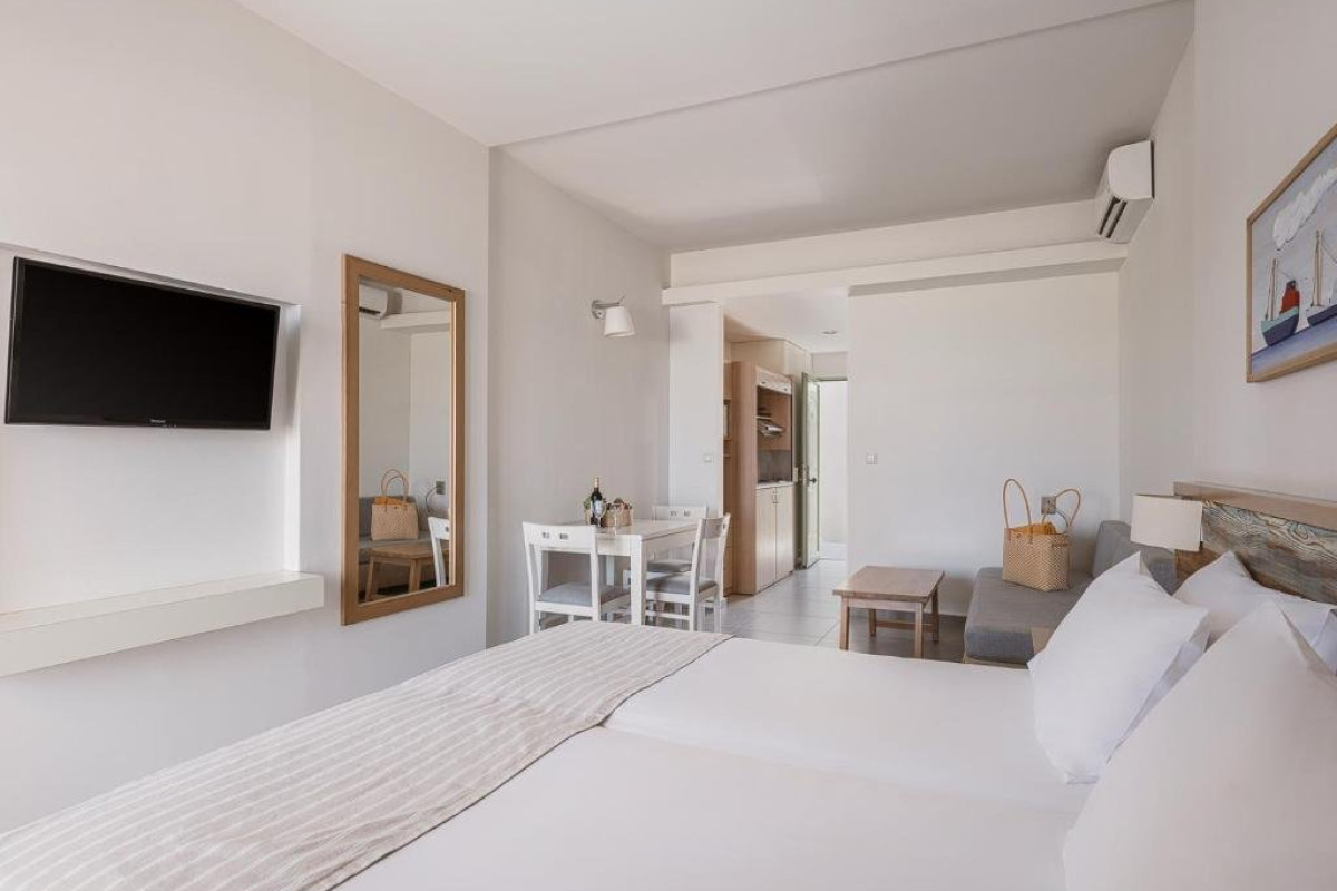 Erato Beach Hotel