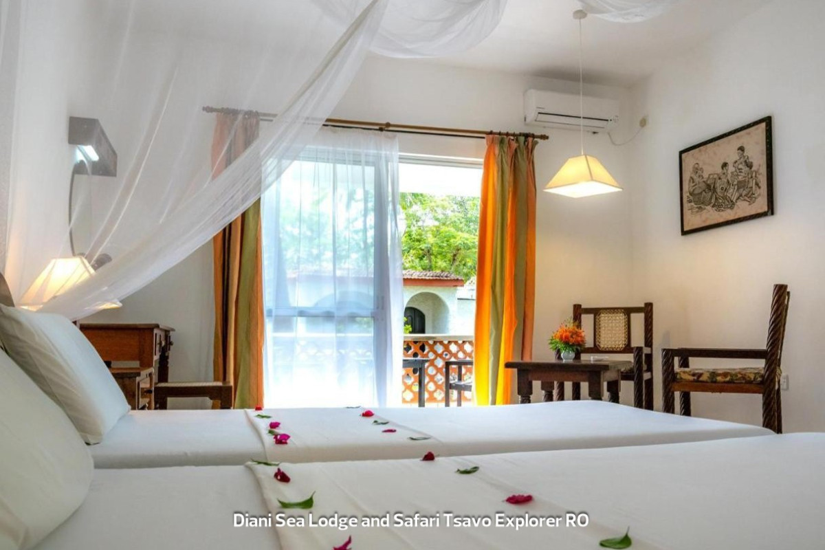 Diani Sea Lodge and Safari Tsavo Explorer RO