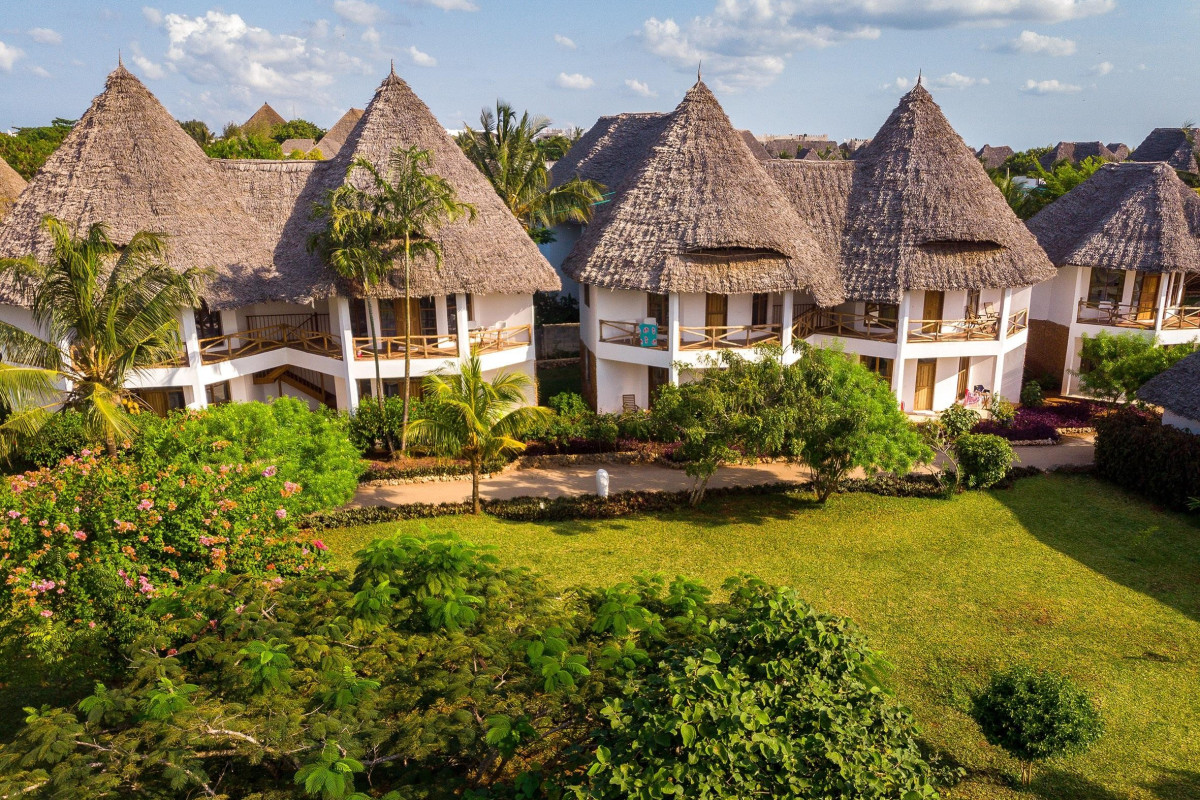 Sandies Baobab Beach