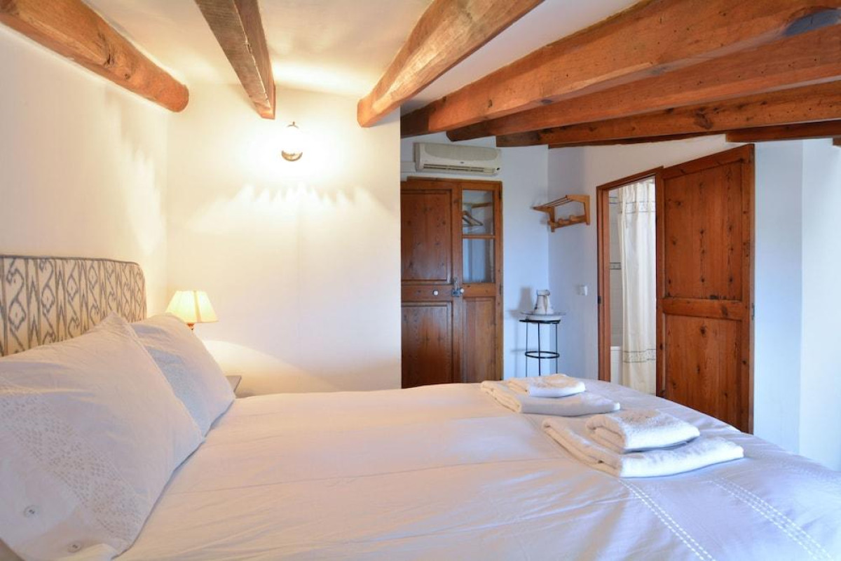 Can Busquets - Hotel D'interior