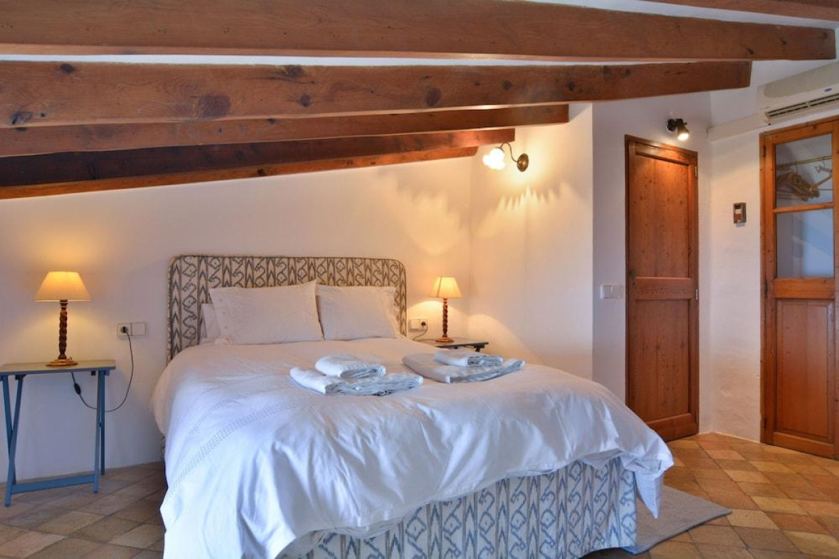 Can Busquets - Hotel D'interior