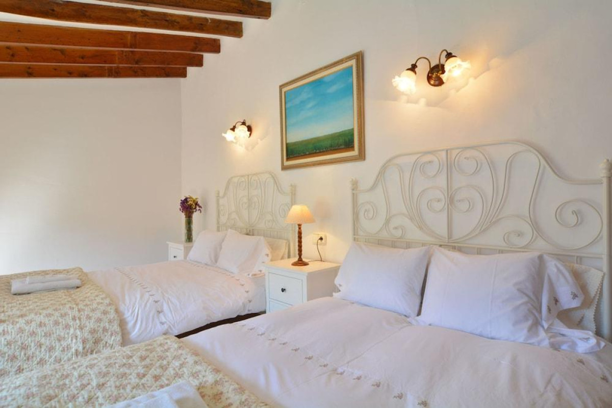 Can Busquets - Hotel D'interior
