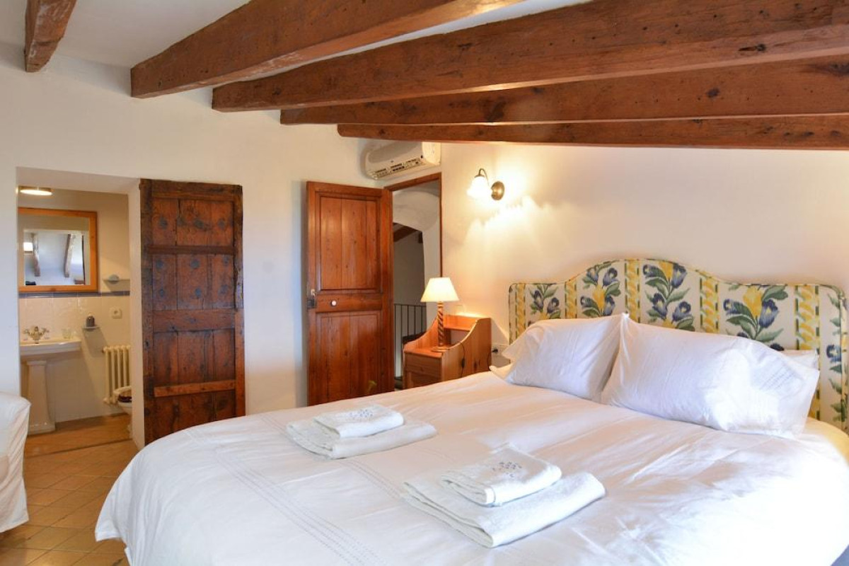 Can Busquets - Hotel D'interior