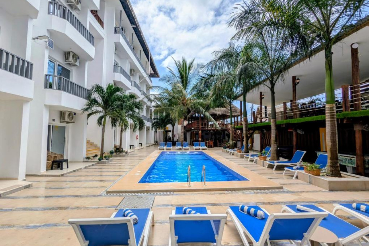 Canary Golden Hotel