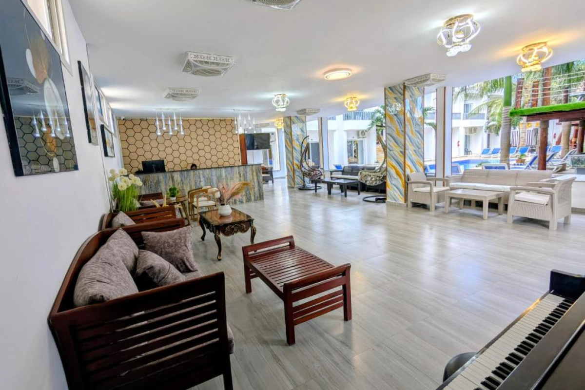 Canary Golden Hotel