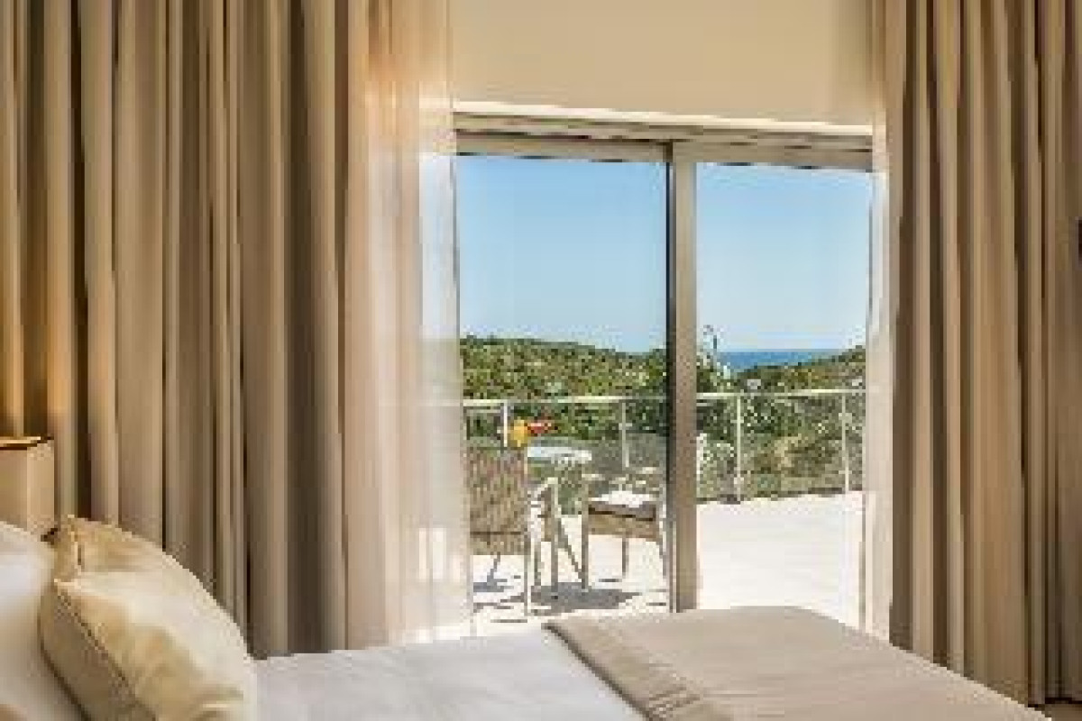Caneiros Luxury House & Suites