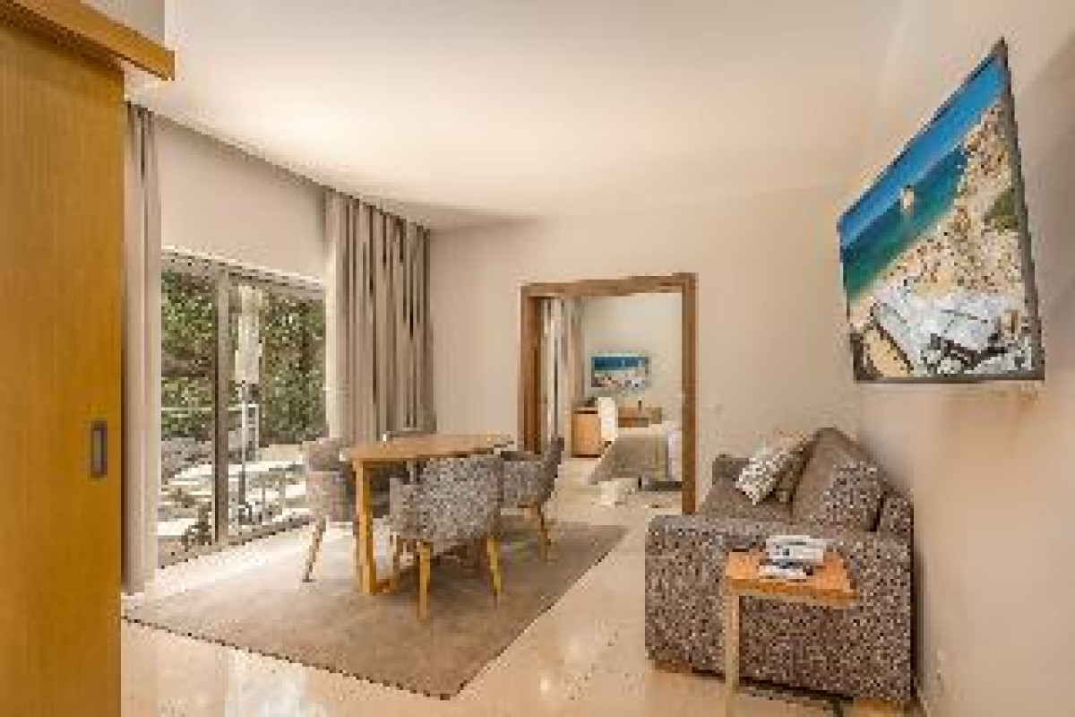 Caneiros Luxury House & Suites