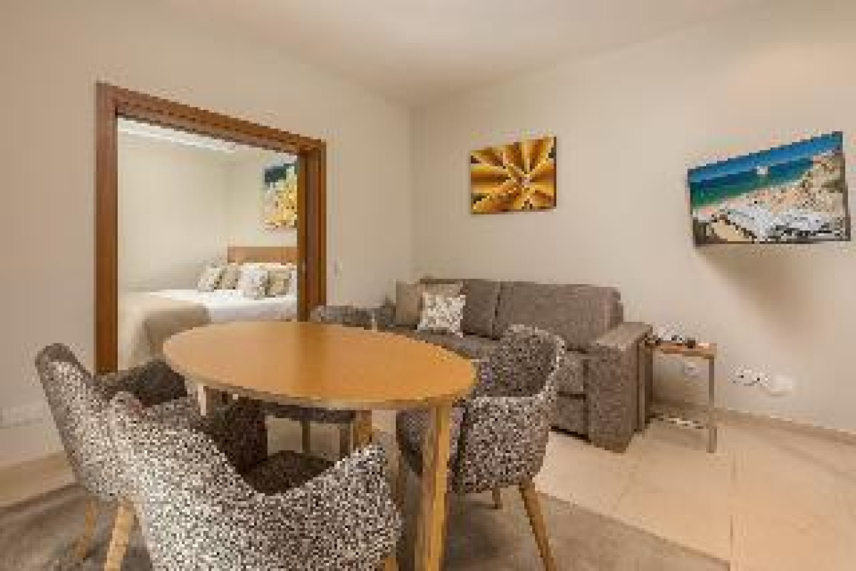 Caneiros Luxury House & Suites